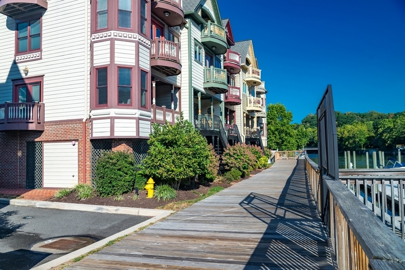 Rental property exterior in Woodbridge, Virginia